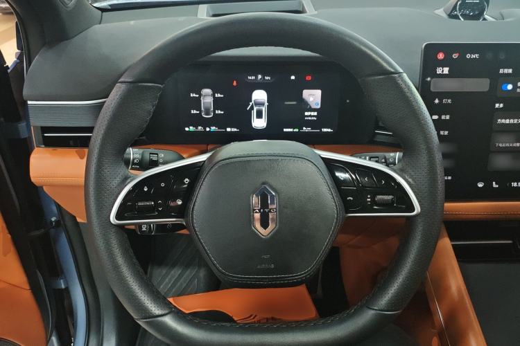 Used Hima AITO M7 2024 1.5T Intelligent Driving All-Wheel Drive Pro Version 5 Seats Ternary Lithium Battery Steering Wheel