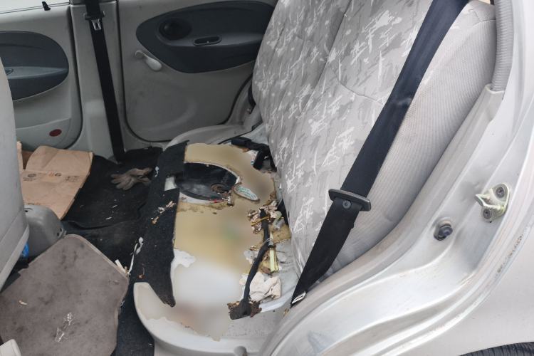 Used Chery QQ3 2012 Fashion Edition 1.0L Manual Champion Version
