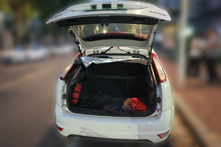 Used Ford Focus 2013 Hatchback Classic 1.8L Automatic Base Model
