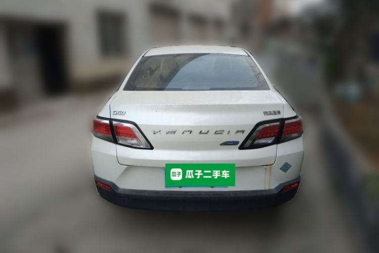 Used Venucia D60 2020 1.6L XL CVT Enjoyment Edition
