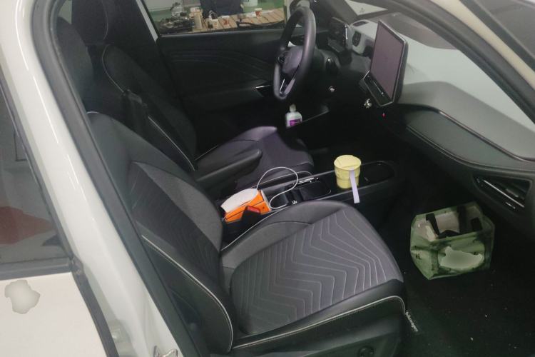 Used Volkswagen ID.3 2025 Smart Edition Outstanding Model Right Front Seat