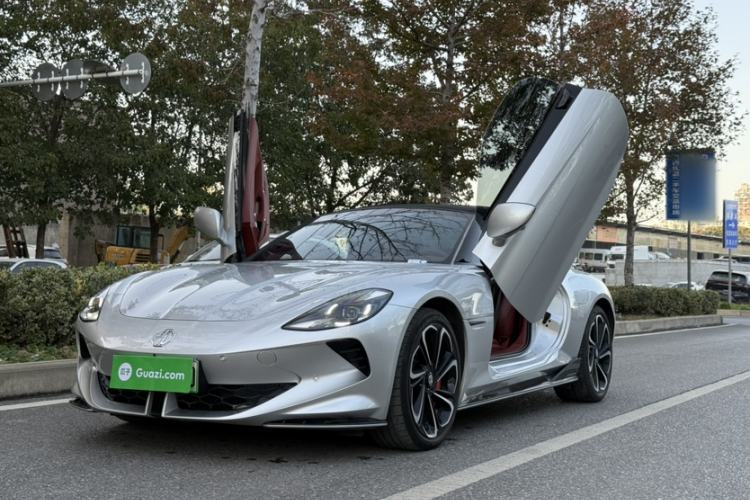 Used MG Cyberster 2024 520 km Legendary All-Wheel-Drive Version
