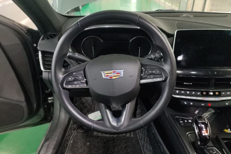 Used Cadillac CT5 2022 28T Luxury Version (Standard Edition) Steering Wheel