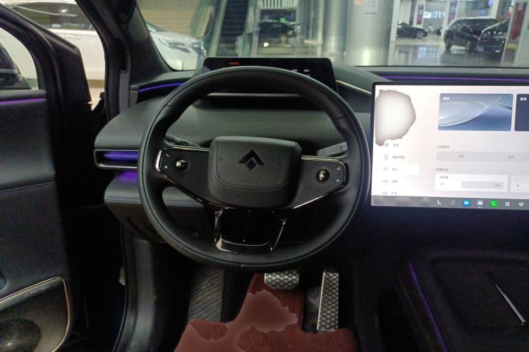 Used Hyptec HL 2025 700 Ultra Six-Seater All-Wheel-Drive LiDAR Version Steering Wheel