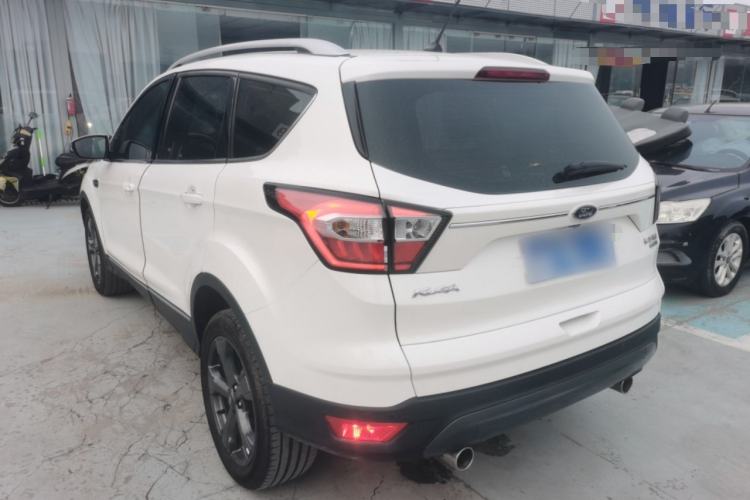 Used Ford Kuga 2019 EcoBoost 180 Two-Wheel-Drive Titanium Plus Model China VI Standard
