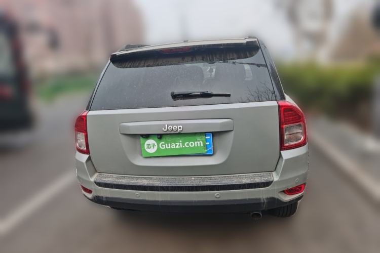 Used Jeep Compass 2013 2.4L four-wheel-drive sport version