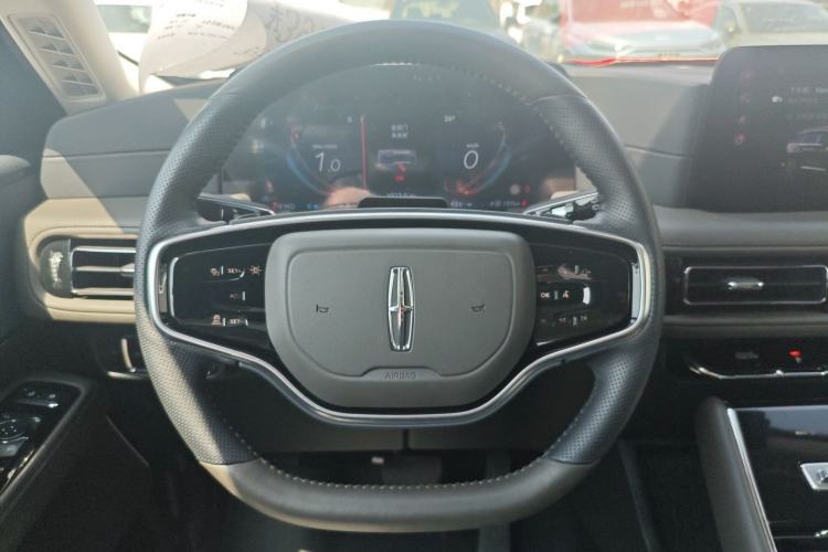 Used Lincoln Aviator 2024 3.0T V6 All-Wheel-Drive Elegance Edition Six Seats Steering Wheel
