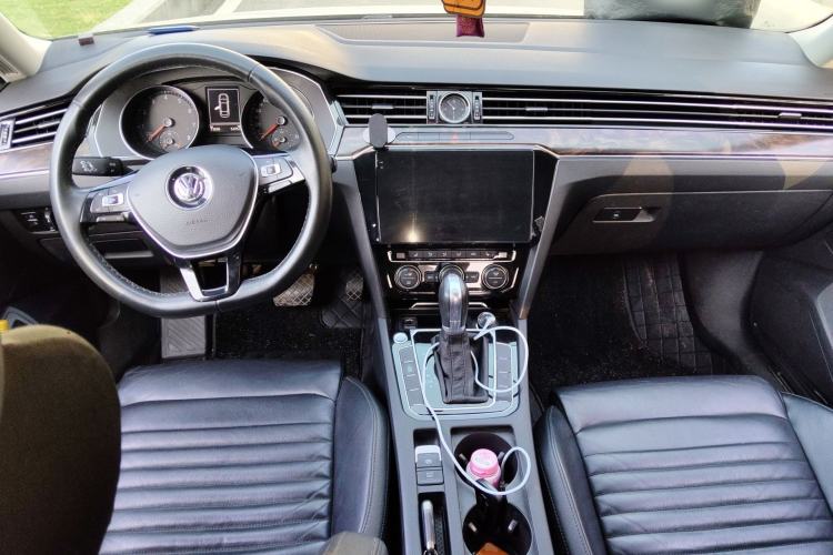 Used Volkswagen Magotan 2018 Facelift 330TSI DSG Luxury Model