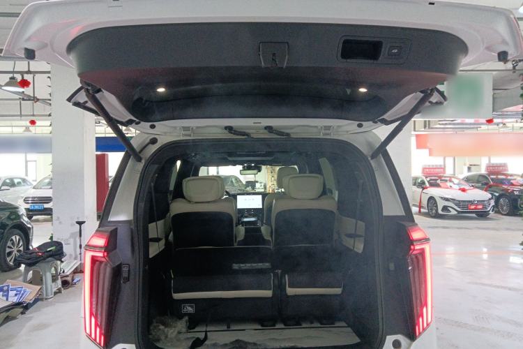 Used GAC Trumpchi M8 2023 Zongshi Series Dual-Motor YuZun Edition