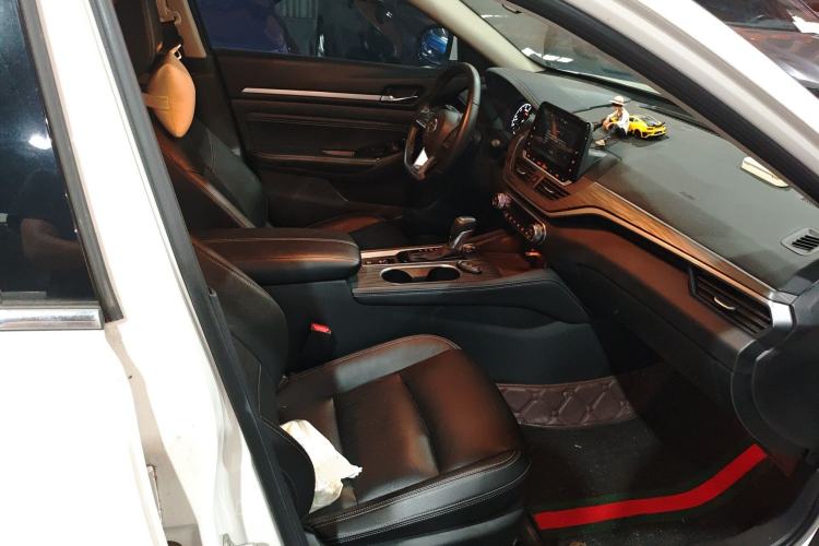 Used Nissan Teana 2021 2.0T XL Smart Upgrade Edition Right Front Seat