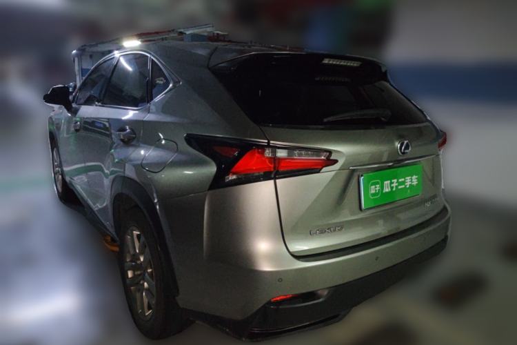 Used Lexus NX 2015 300h All-Wheel-Drive Fēngzhì Edition Exterior 3