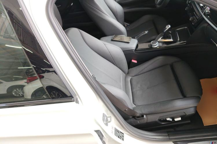 Used BMW 3 Series 2018 320Li Leading Model M Sport Package