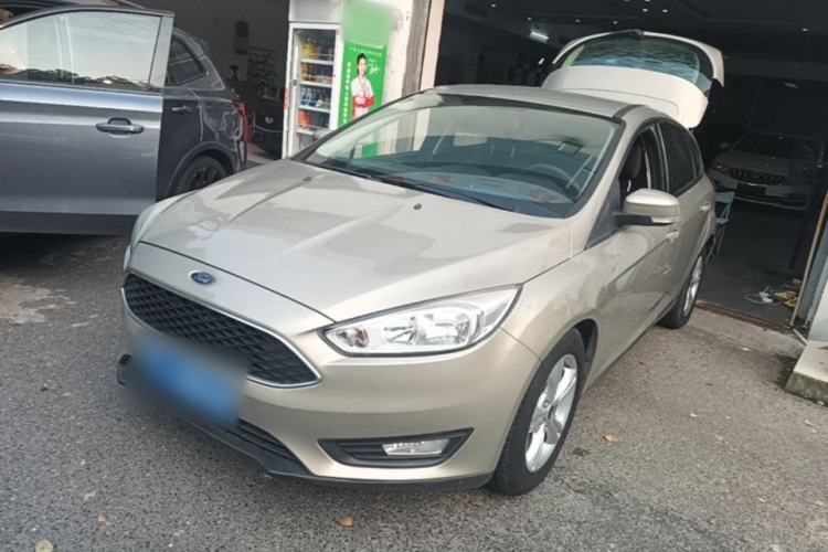Used Ford Focus 2015 Hatchback 1.6L Automatic Comfort Model Guazi used car, China used car export, Used car for sale, Used  cars, Cheapest cars for sale