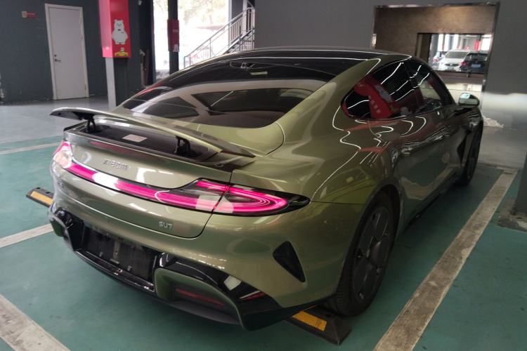 Used Xiaomi Auto SU7 2024 Four-Wheel Drive Ultra-Long Range Advanced Intelligent Driving Max Edition Rear Right 45 Deg
