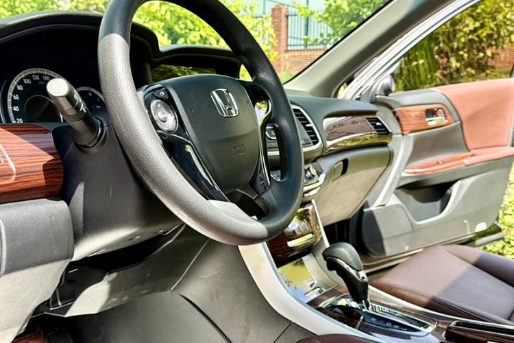 Used Honda Accord 2016 2.0L Comfort Edition