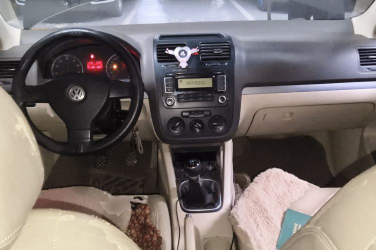 Used Volkswagen Sagitar 2009 1.6L Manual Comfort Edition