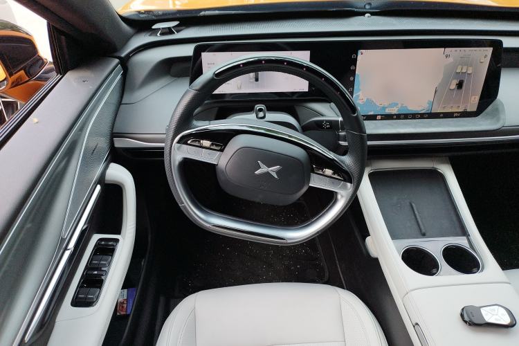 Used XPeng P7 2023 P7i 702 Pro