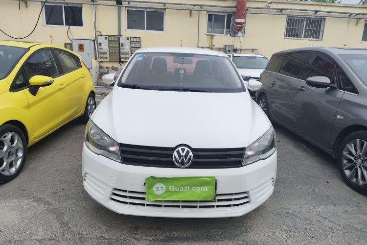 Used Volkswagen Jetta 2015 1.6L Manual Fashion Edition