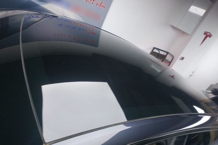 Used Tesla Model Y 2024 Long-Range All-Wheel-Drive Version
