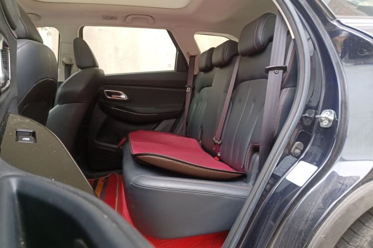 Used CHANGAN OSHAN X7 2020 1.5T Automatic Luxury Version
