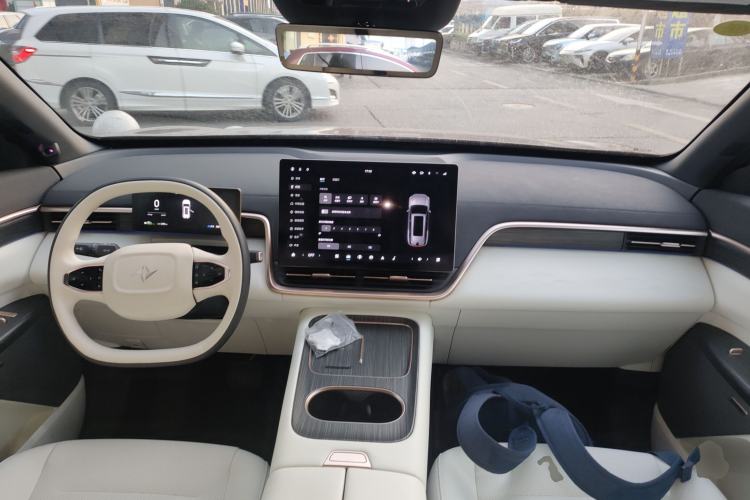 Used Dongfeng eπ eπ008 2024 636Max All-Electric Version 6 Seats