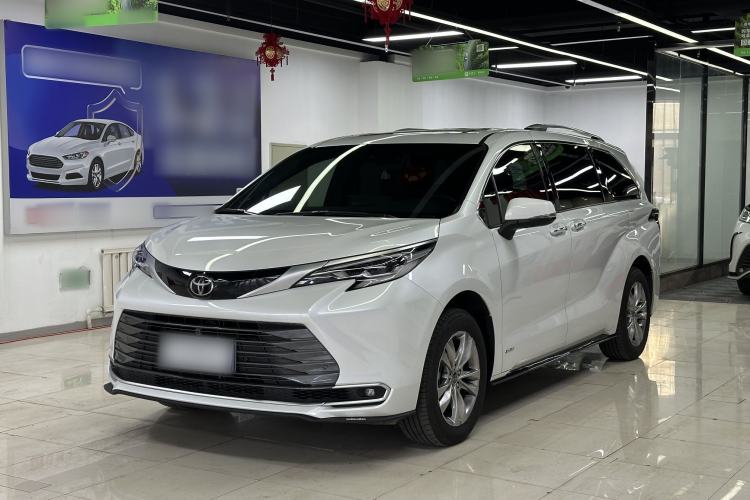 Used Toyota SIENNA 2024 2.5L Hybrid Four-Wheel Drive Prestige Edition
