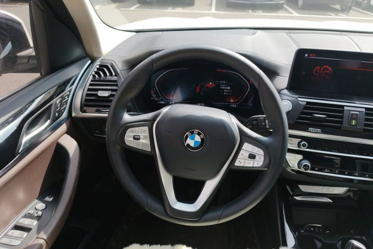 Used BMW X3 2020 xDrive25i Luxury Package Steering Wheel
