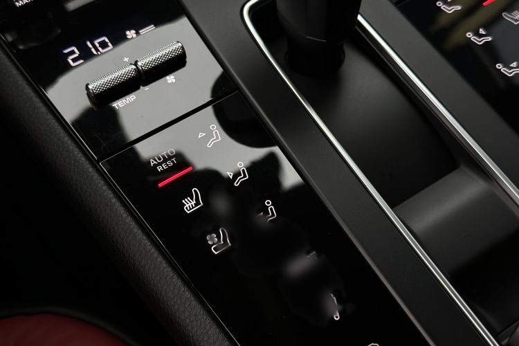 Used Porsche Macan 2022 Macan S 2.9T