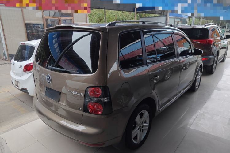 Used Volkswagen Touran 2015 1.4T DSG Comfort Edition 5 Seats
