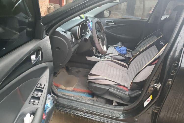 Used Changan Eado 2013 1.6L Automatic Junku Model China IV Standard