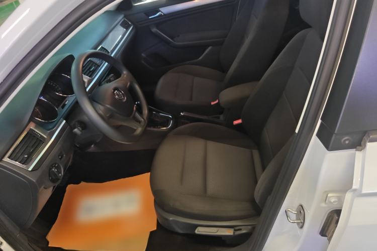 Used Volkswagen Bora 2018 1.5L Automatic Fashion Model