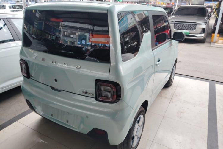 Used Geely Galaxy Panda 2023 Panda Mini 200km Endurance Bear