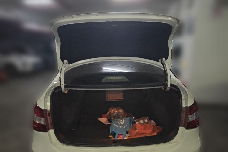 Used Dongfeng Aeolus A60 2014 1.6L Automatic Prestige Model