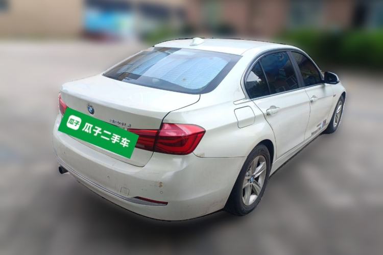 Used BMW 3 Series 2016 316Li Fashion Model Rear Right 45 Deg