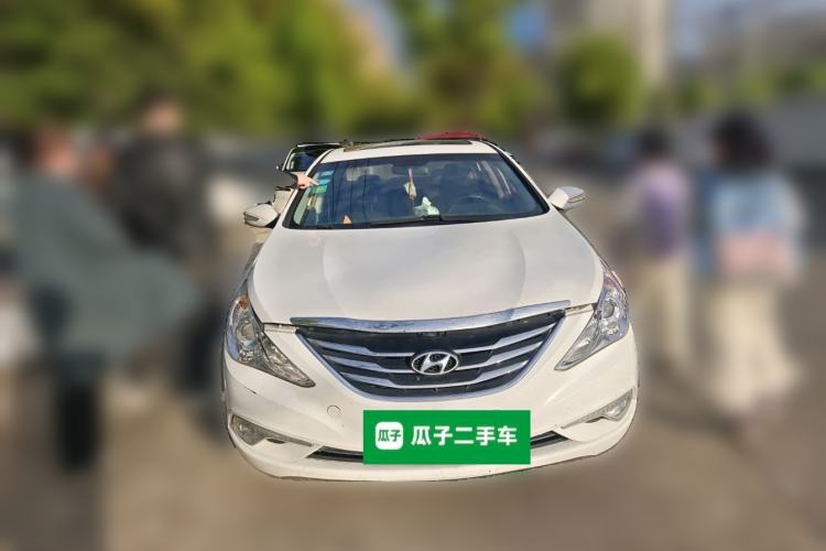 Used Hyundai Sonata 2015 Classic 2.0L Automatic Luxury Edition Front