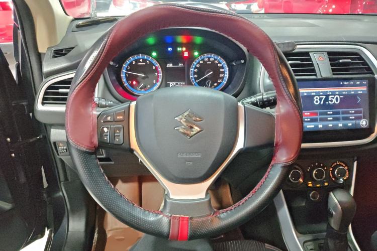 Used Suzuki S-Cross 2015 1.6L CVT Two-Wheel Drive Entry-Level Trim