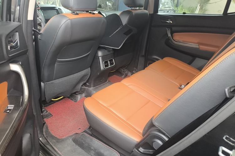 Used CHANGAN OSHAN CX70 2017 CX70T 1.5T Automatic Zunqing Edition
