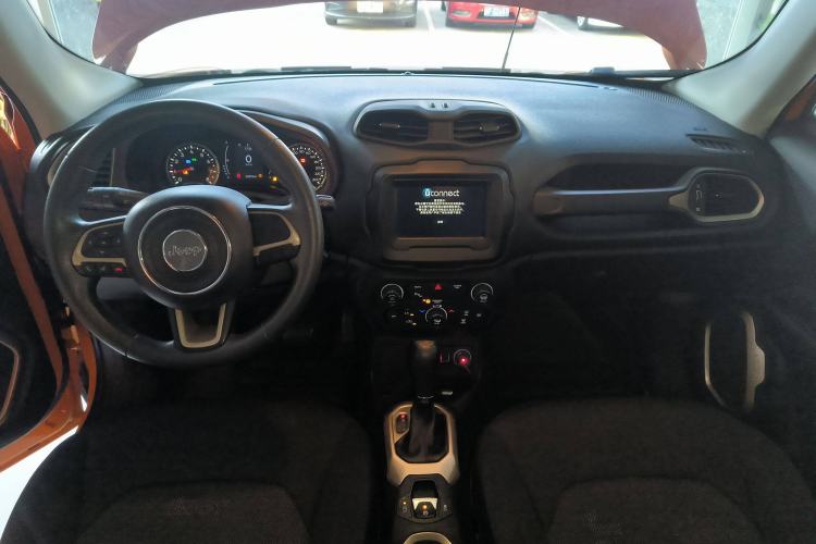 Used Jeep Renegade 2018 Connected Large Screen Version 180T Automatic High-Energy Edition