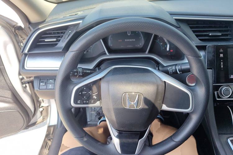 Used Honda Civic 2016 220TURBO Manual Luxury Edition