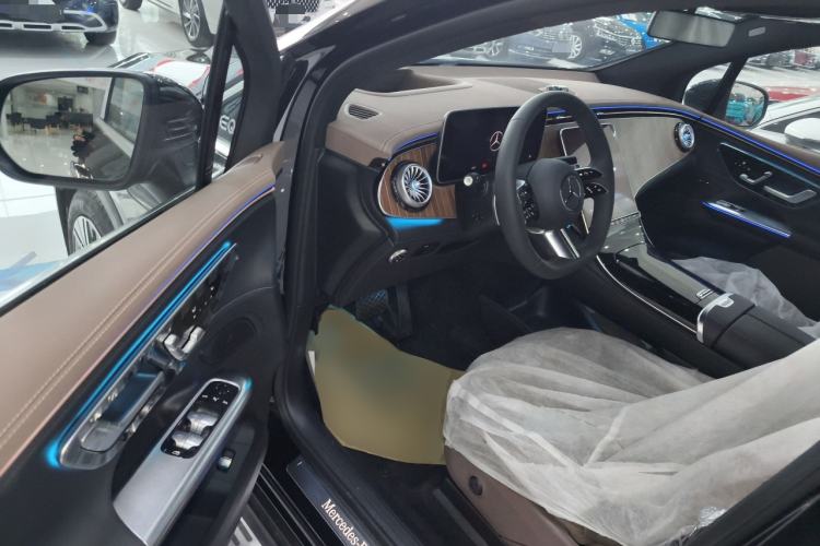 Used Mercedes-Benz EQE SUV 2024 500 4MATIC Luxury Edition