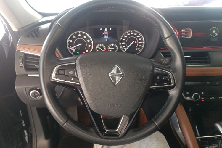 Used BORGWARD BX7 2016 28T Two-Wheel Drive Luxury Version 5 Seats
