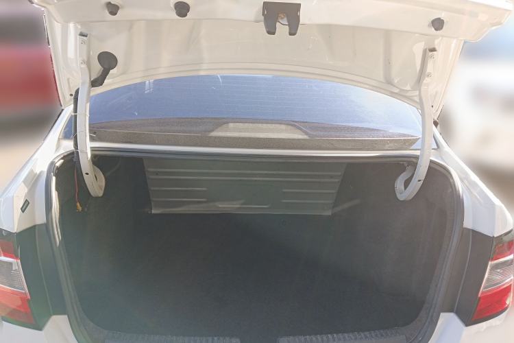 Used Skoda Rapid 2018 1.4L Manual Standard Edition Trunk