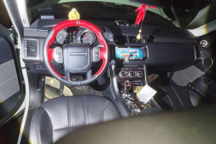 Used Land Rover Range Sport  Center Console