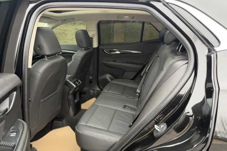 Used Buick Envision 2023 Encore S 552T Two-Wheel Drive Luxury Model