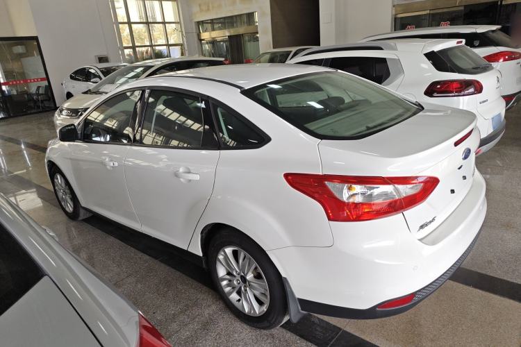 Used Ford Focus 2012 Sedan 1.6L Automatic Comfort Model