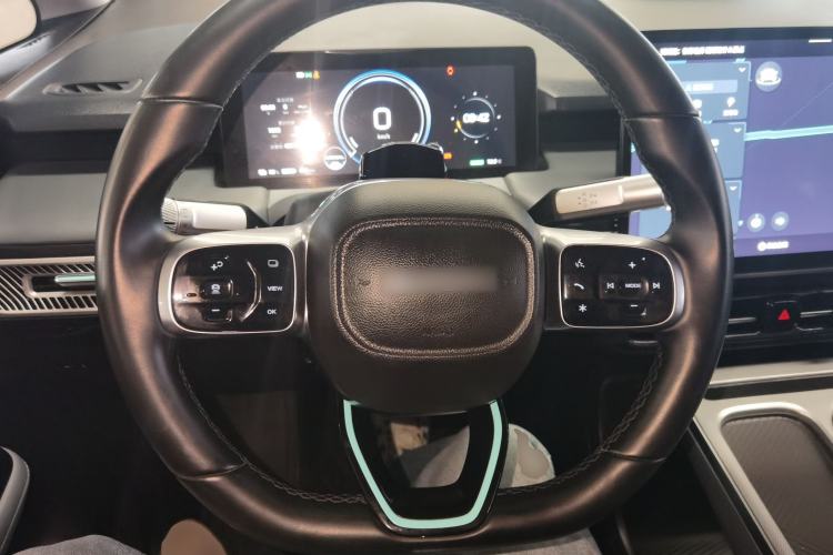 Used AION Y 2022 Plus 70 Tech Edition Steering Wheel