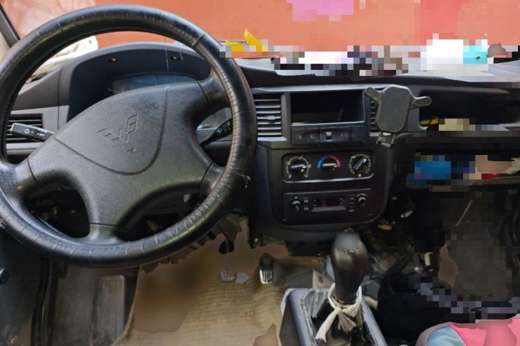 Used Wuling Zhiguang 2013 1.0L Practical Version
