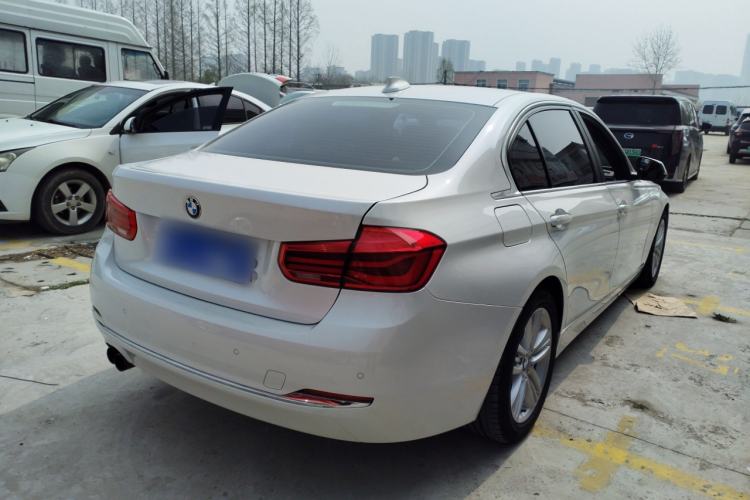 Used BMW 3 Series 2017 320Li Fashion Model
