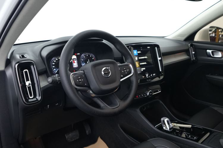 Used Volvo XC40 2022 T4 Four-Wheel Drive Smart & Luxurious Edition