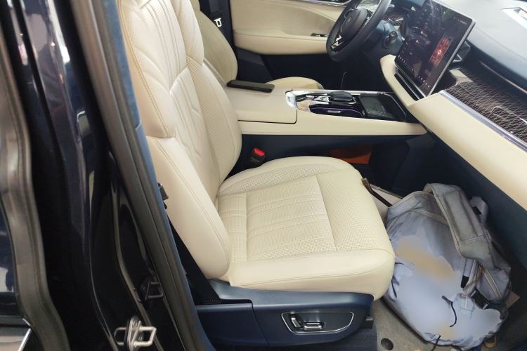 Used Zeekr 009 2022 ME Edition
